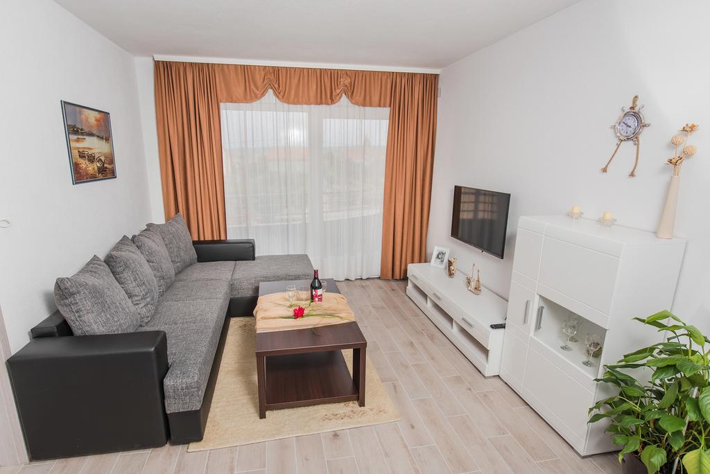 Apartment Grabovac Kastela Room photo