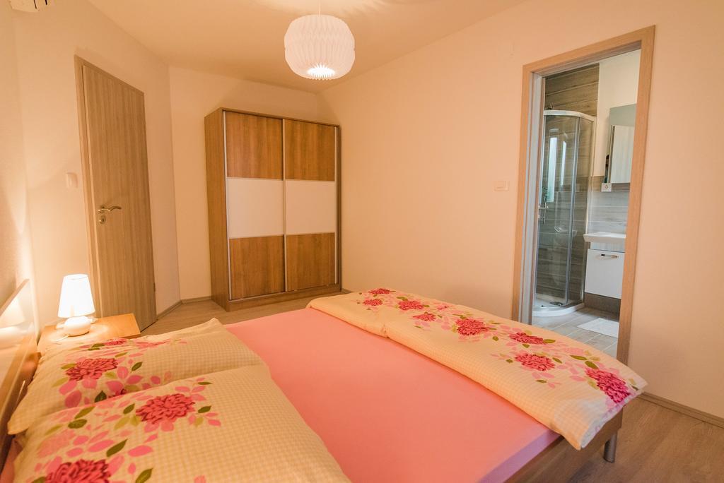 Apartment Grabovac Kastela Room photo