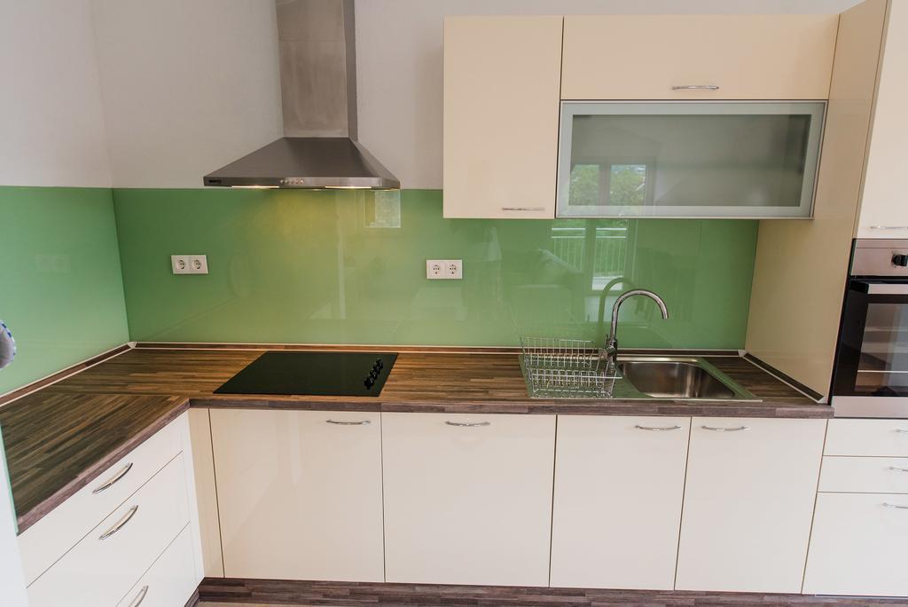 Apartment Grabovac Kastela Exterior photo