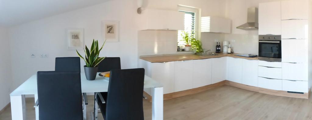 Apartment Grabovac Kastela Exterior photo